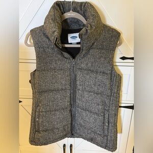 Old Navy Charcoal Puffer Vest -small